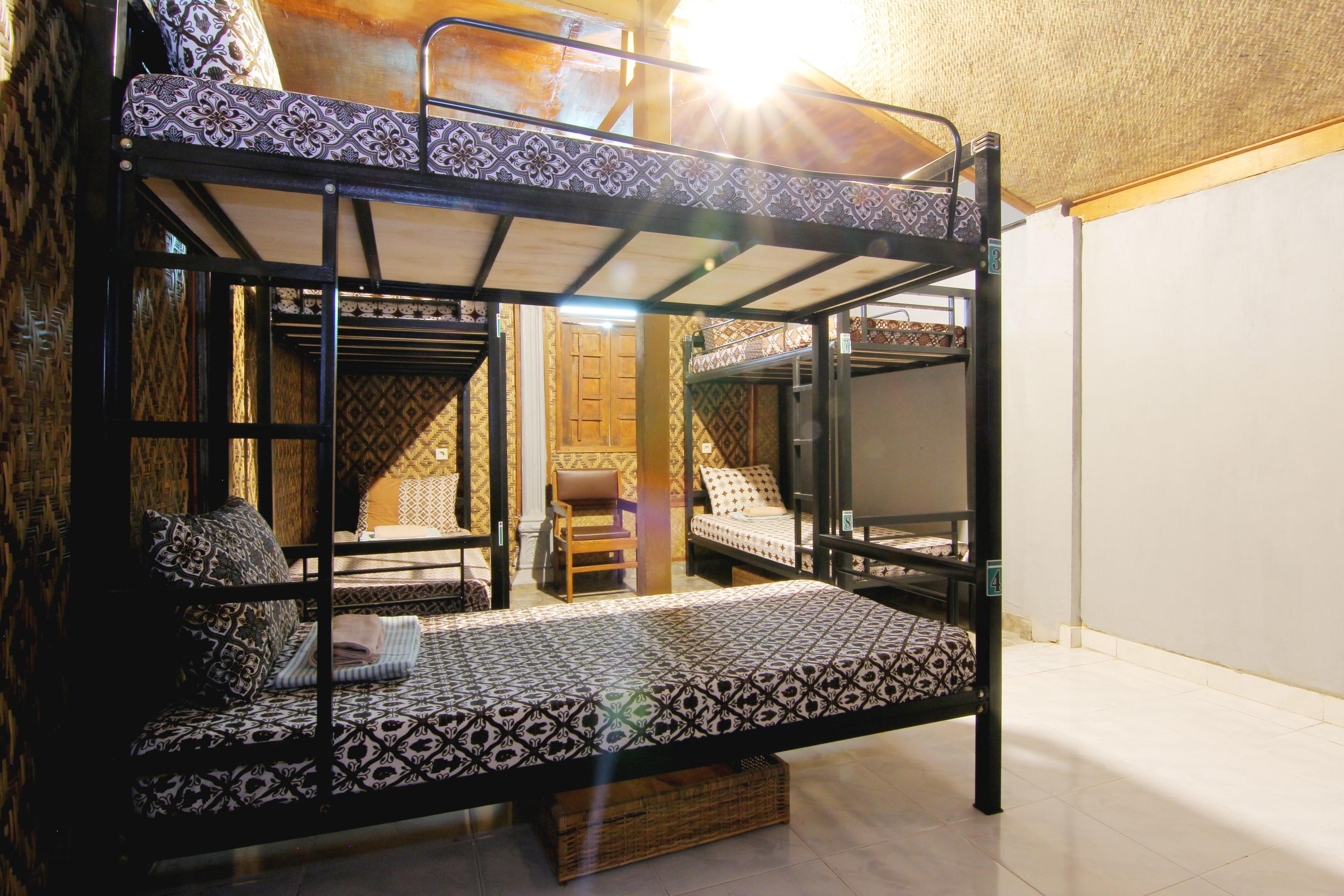 Bilik Bamboo Hostel Yogyakarta Bagian luar foto