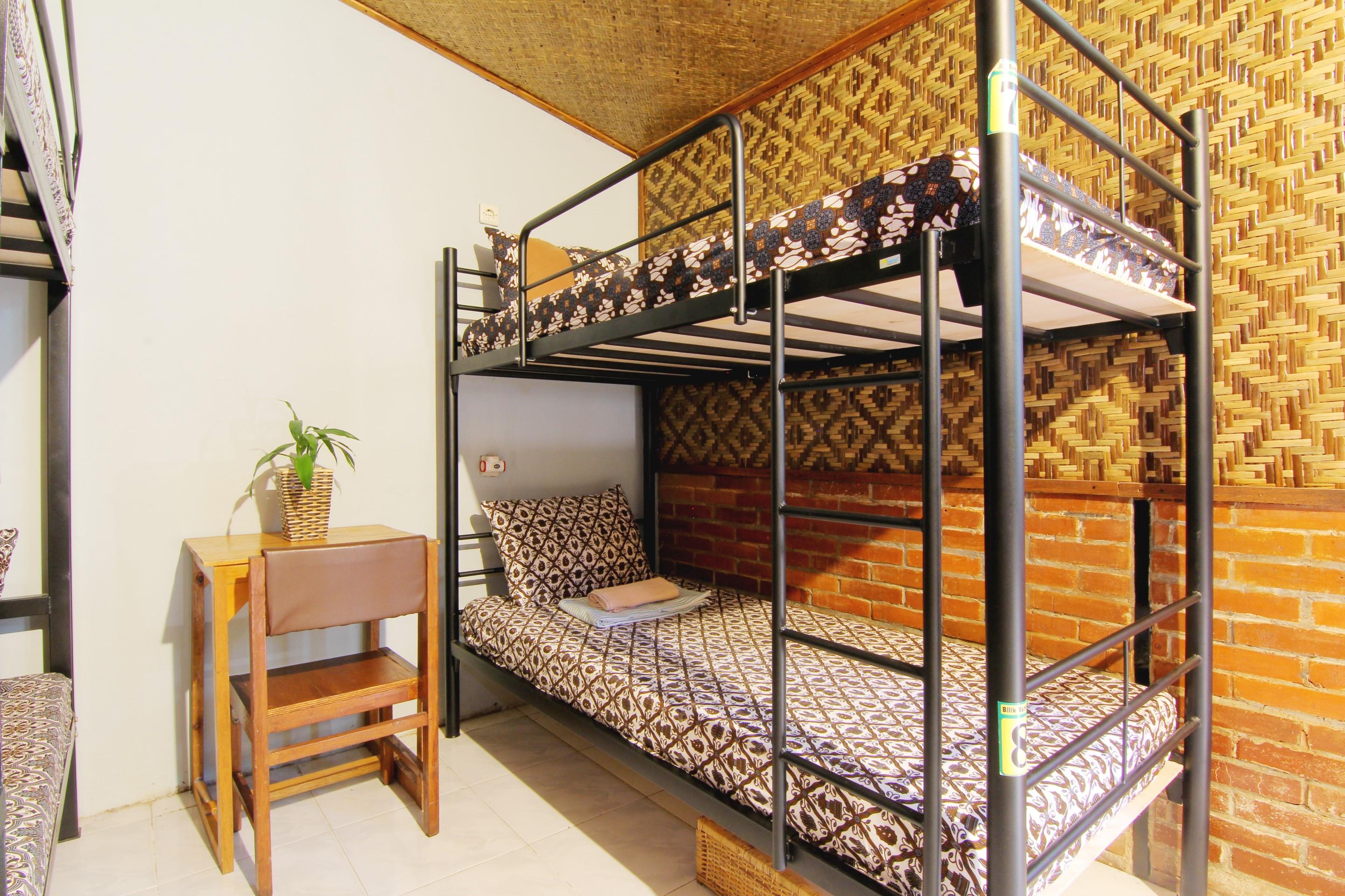 Bilik Bamboo Hostel Yogyakarta Bagian luar foto