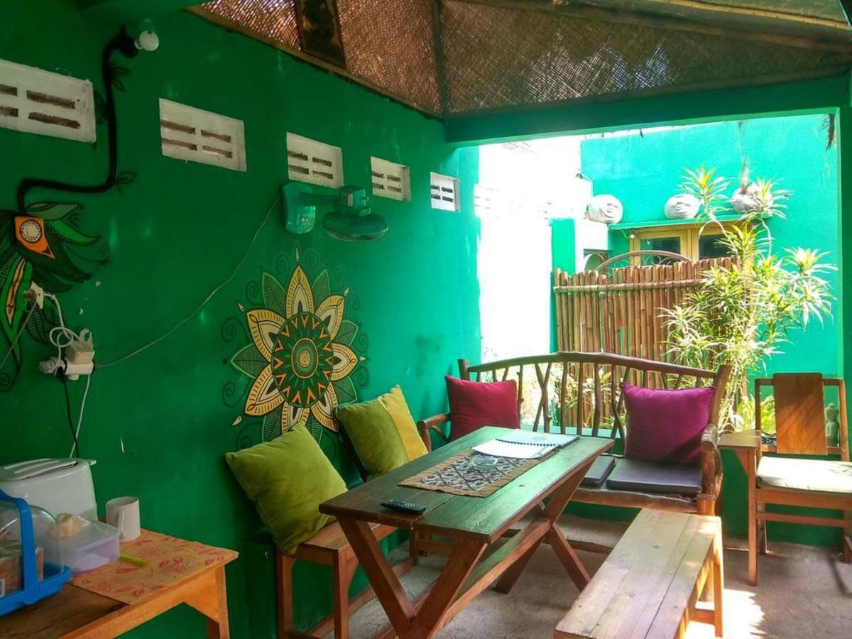 Bilik Bamboo Hostel Yogyakarta Bagian luar foto